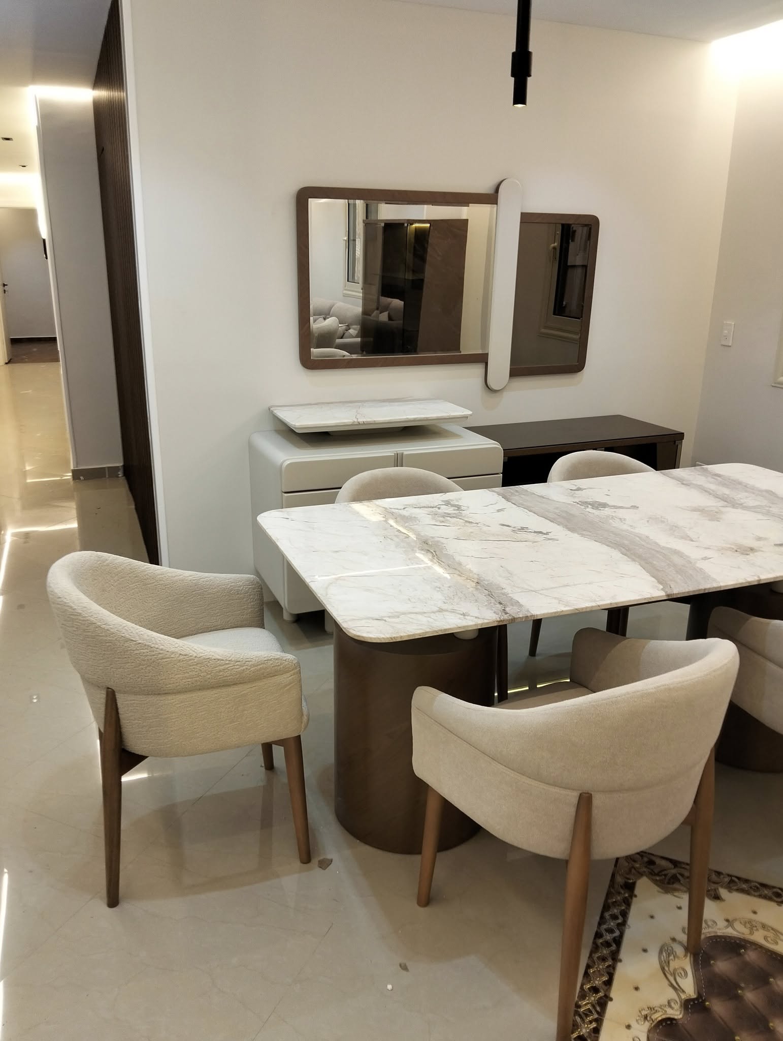 Design H&N