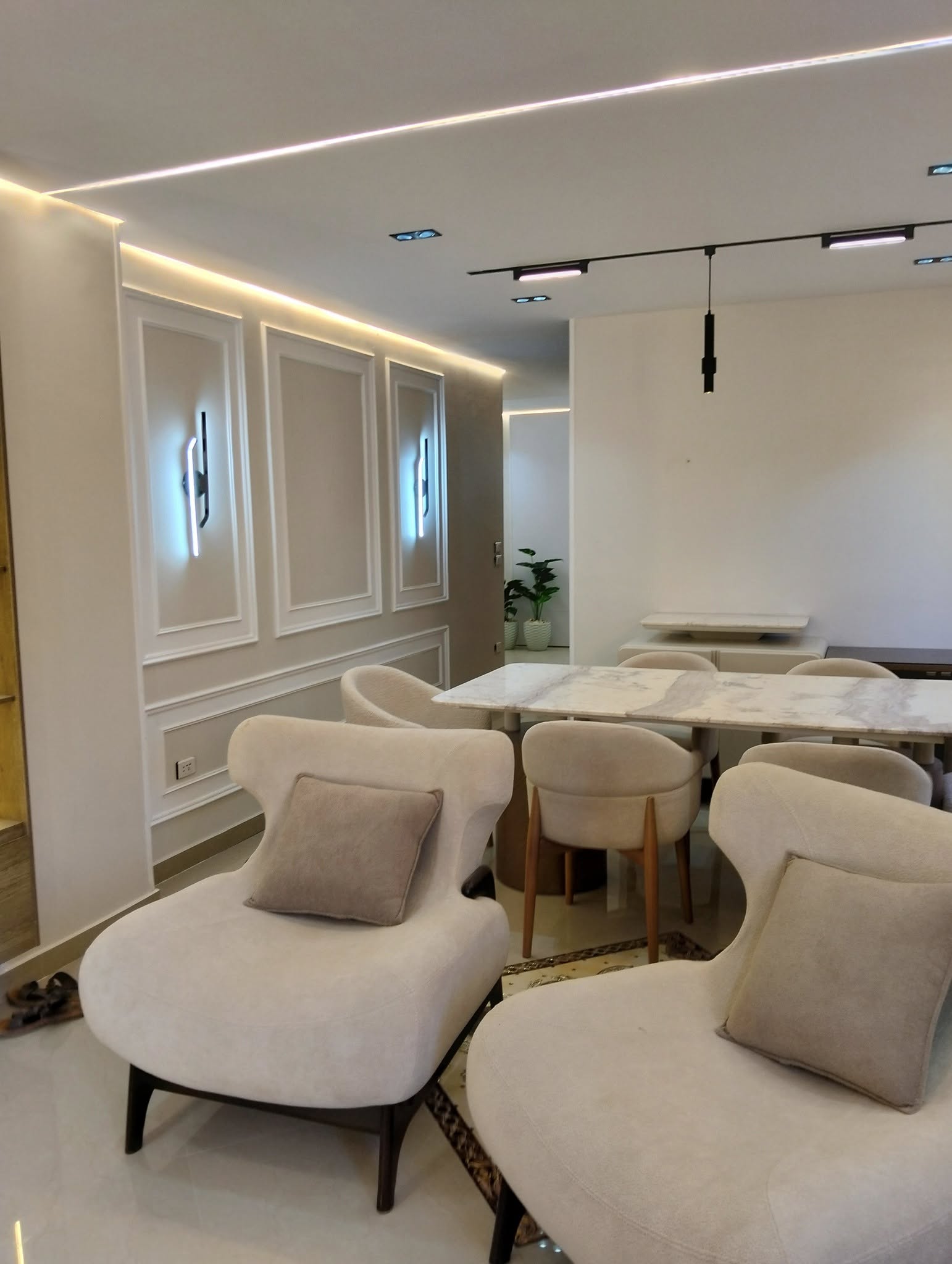 Design H&N