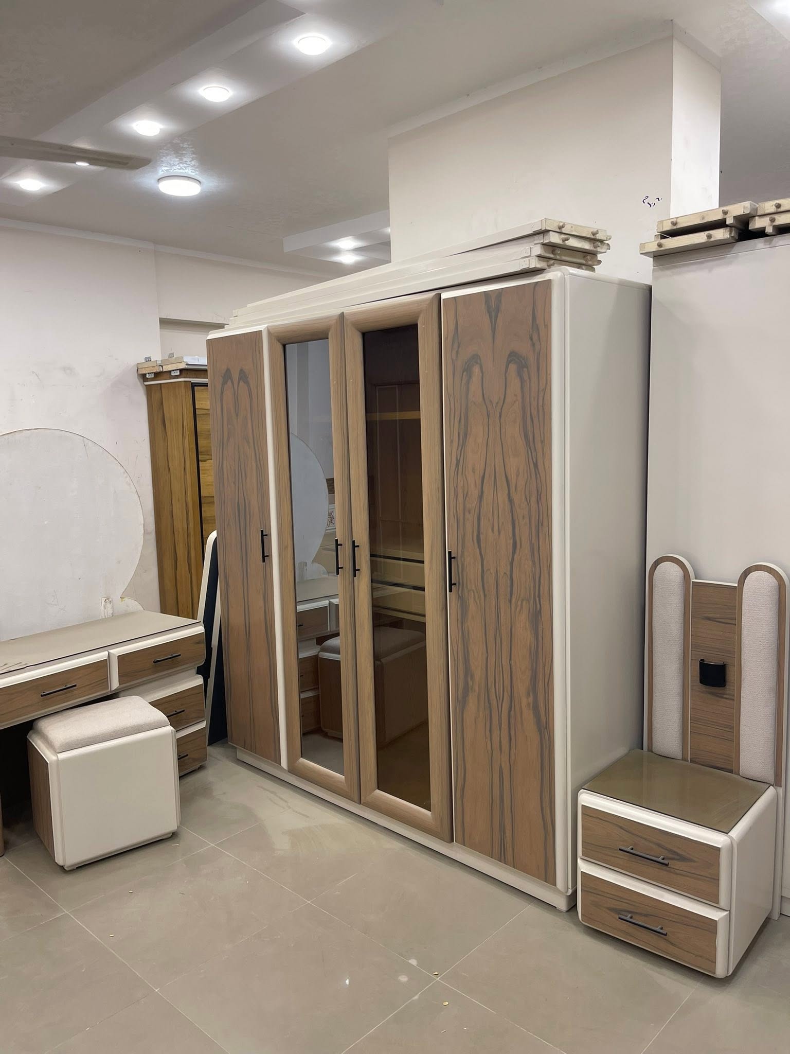 معارض شمس للاثاث