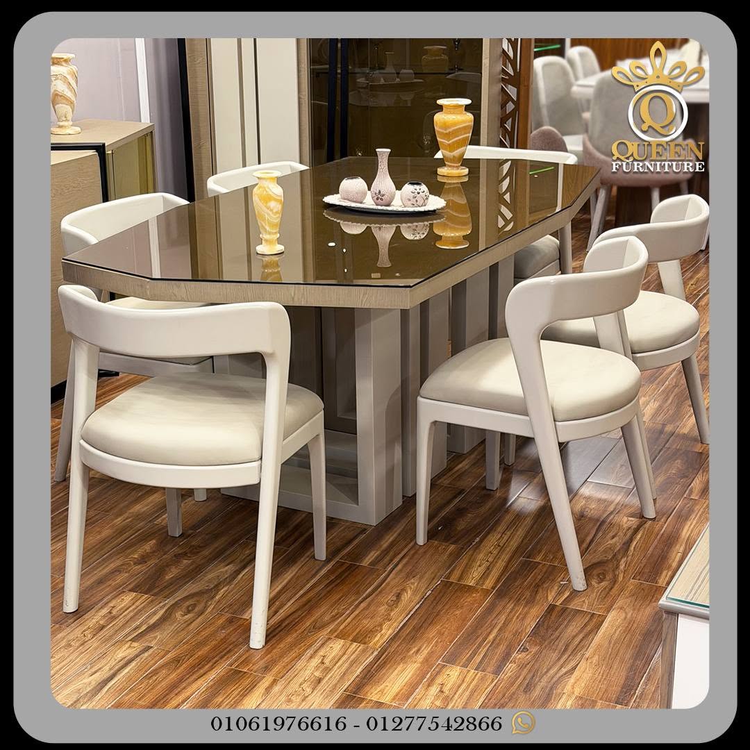 Queen Furniture & Antiques