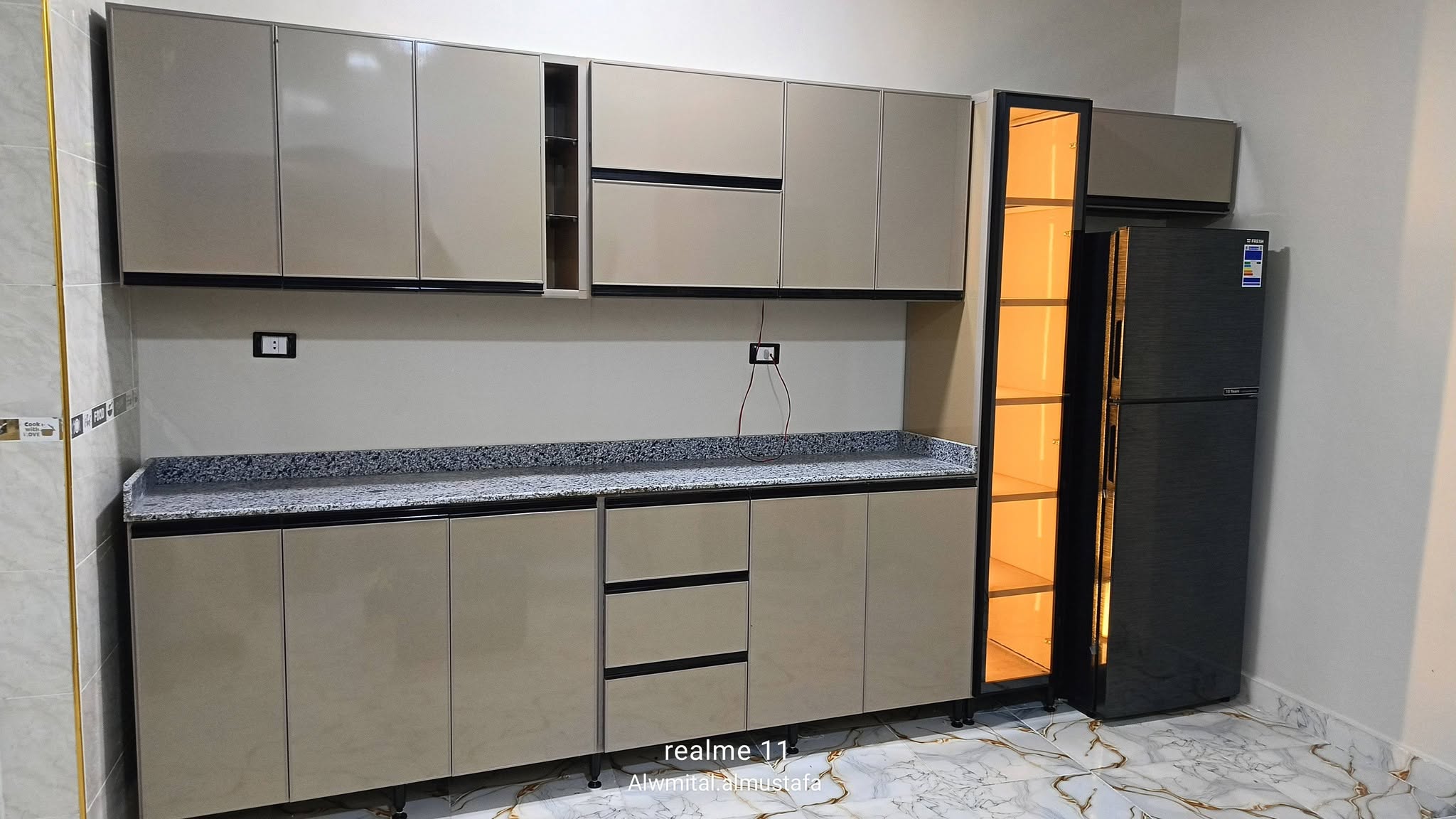 شركة المصطفي لأعمال الألوميتال وال UPVC