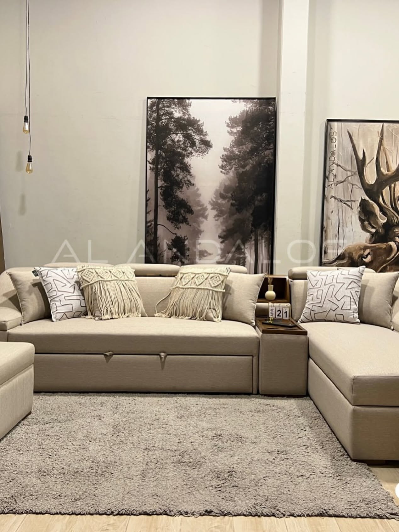 Mersaal office furniture