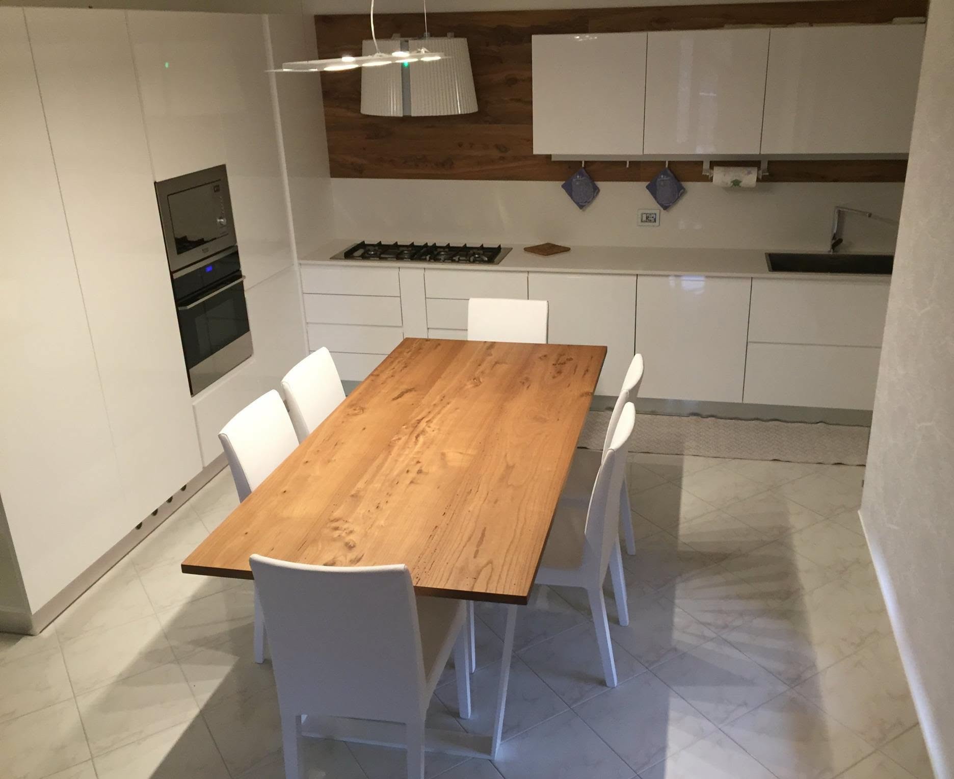 aRaims Furniture