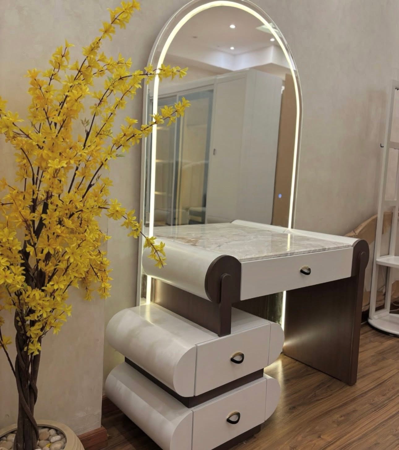 Brand for kids furniture براند للأثاث