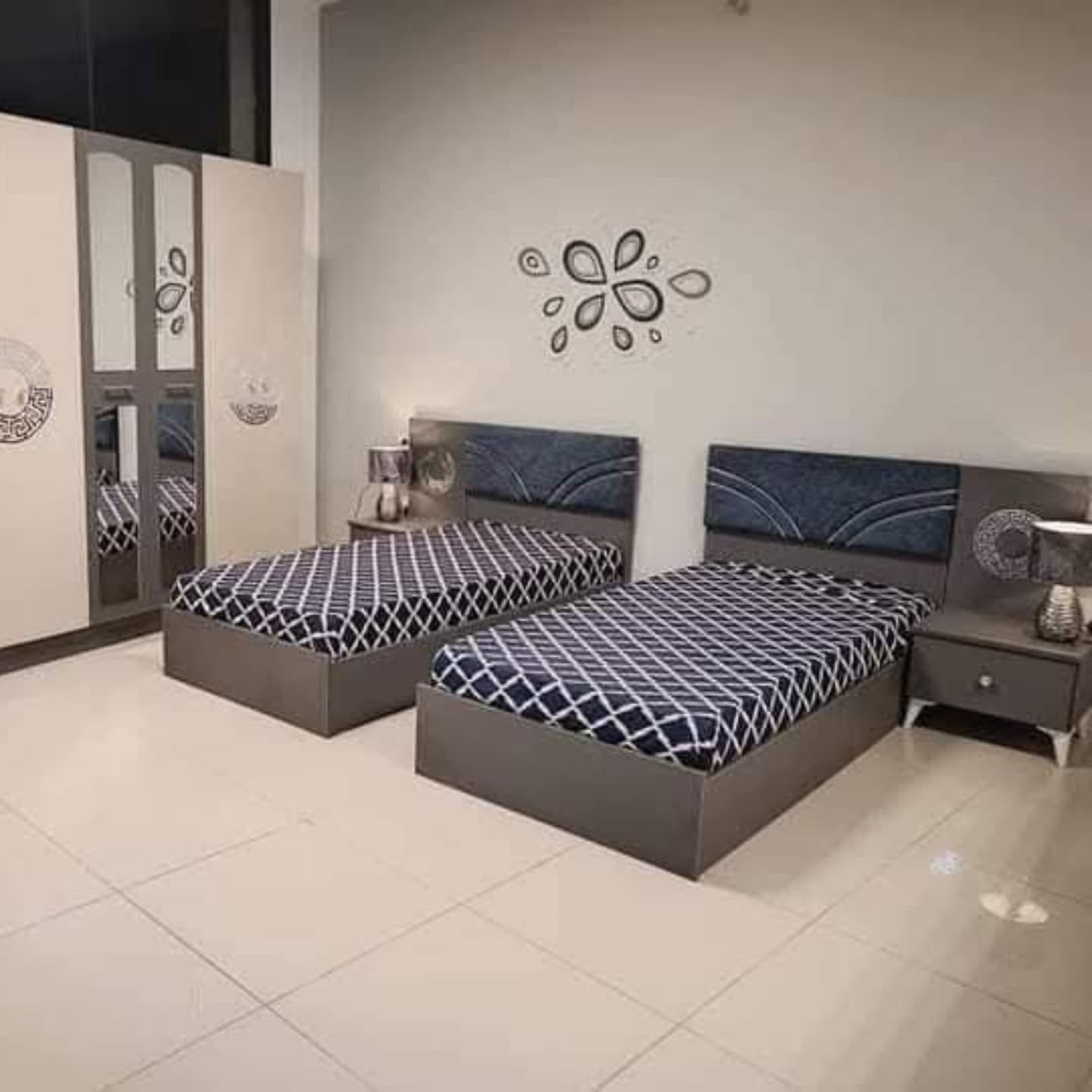 معرض موبيليات سيف