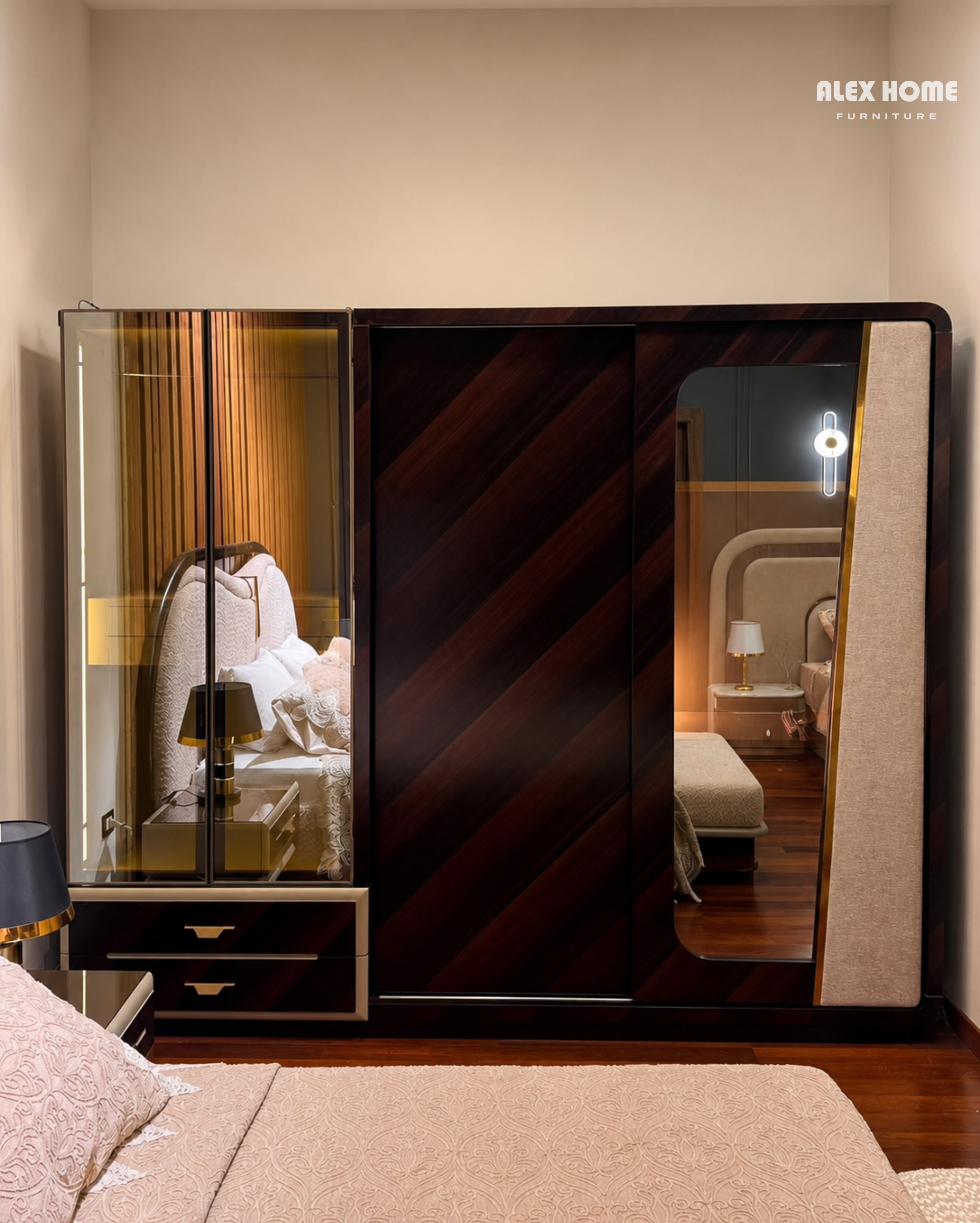 Alex furniture, الإسكندرية للمفروشات والتنجيد، إدارة محمد حسن