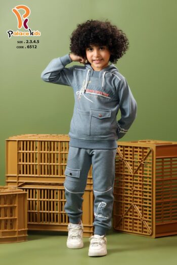 Palace kids _ مصنع بلاس كيدز العبور logo